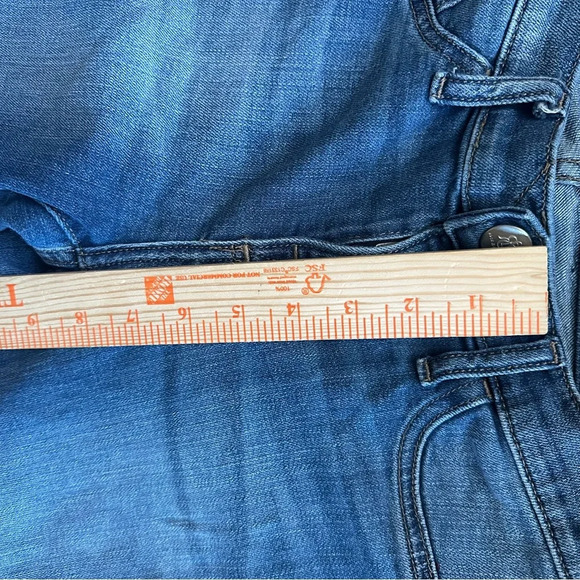 Rock & Republic Jeans Kashmiere Ankle Blue Denim Distressed Star
Patches Size 4 - Picture 13 of 13